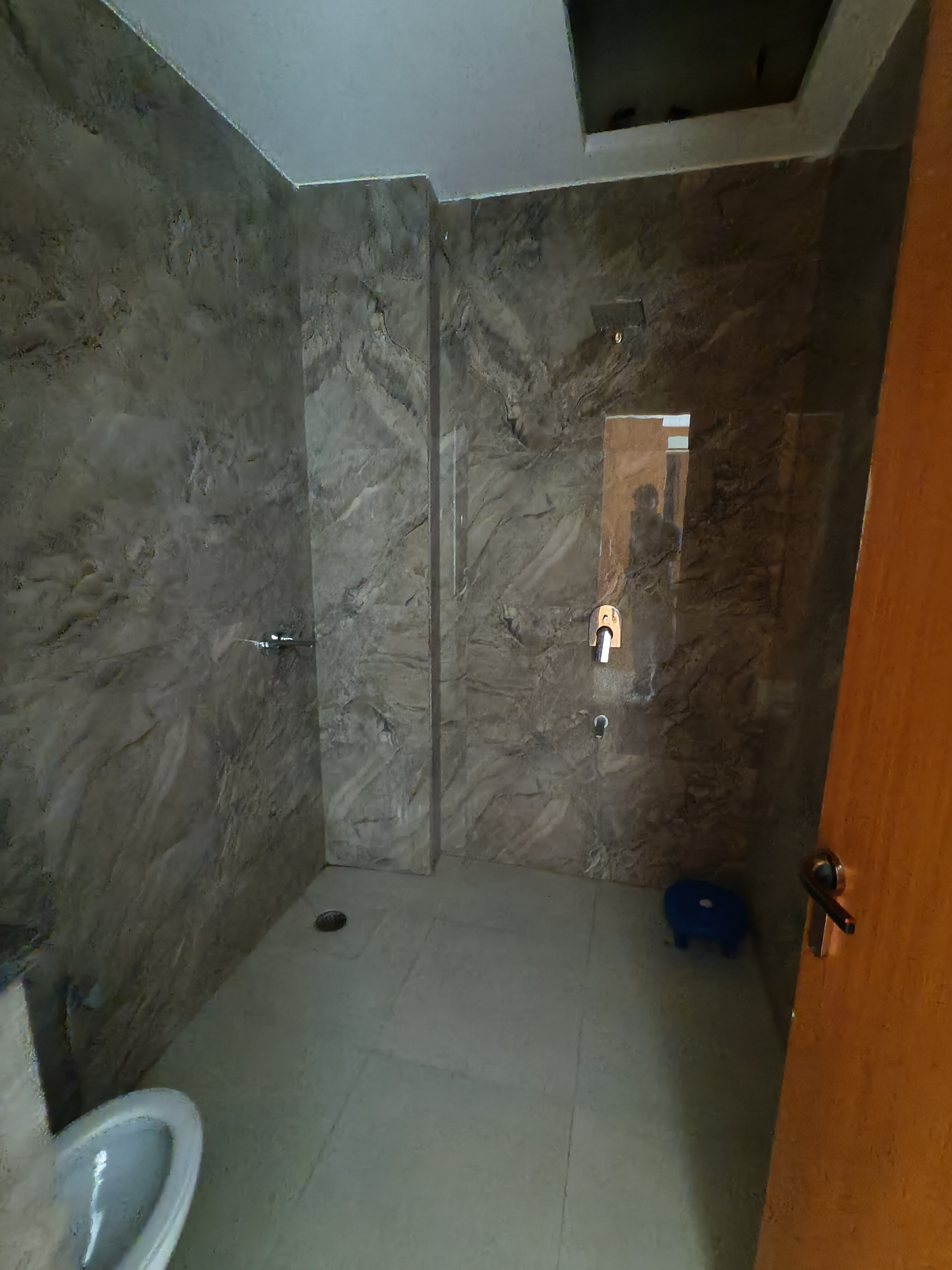 Hotel mansarovar - Tap to explore photos