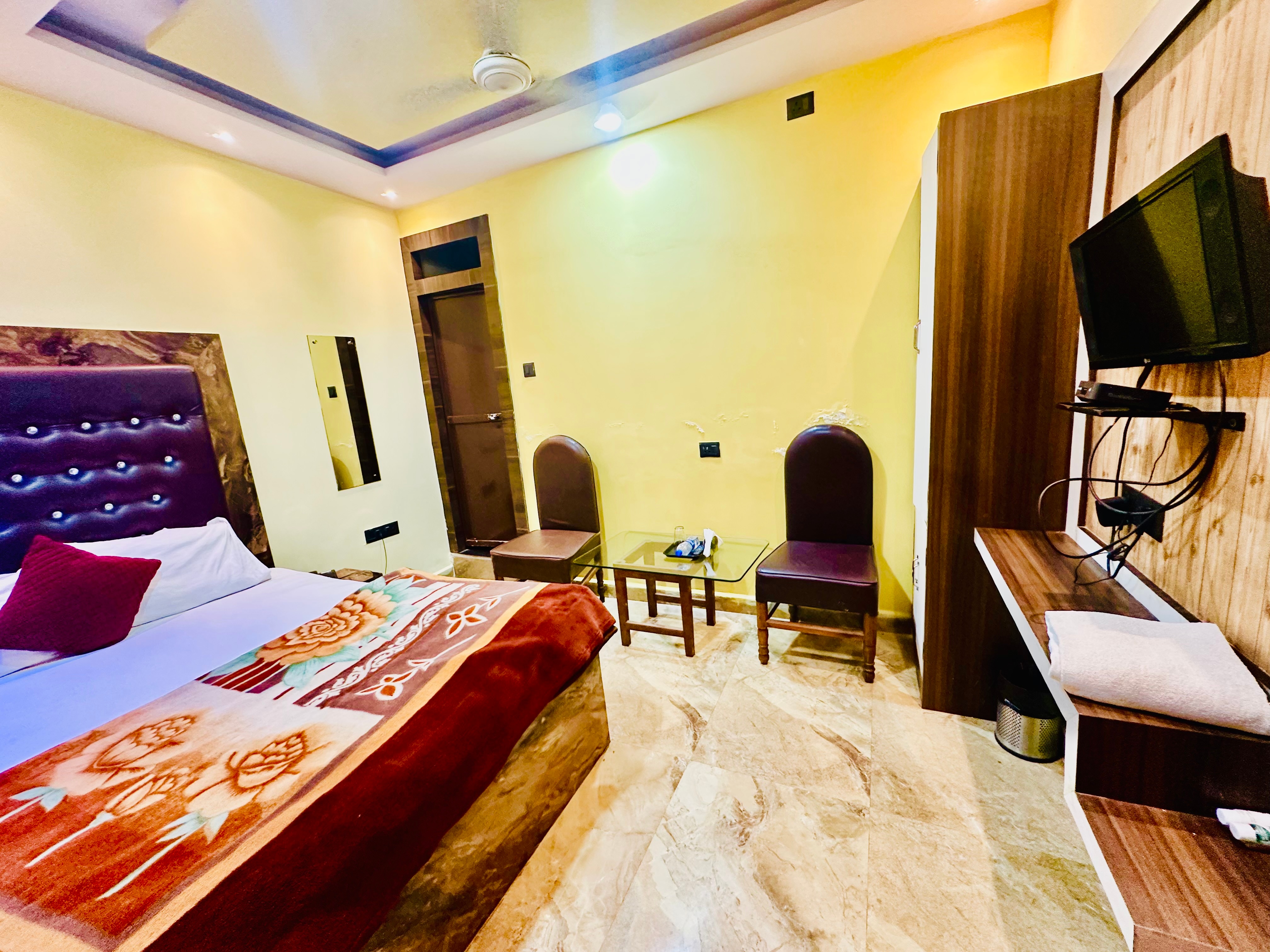 Laxmi Hotel and Restaurant - Tap to explore photos