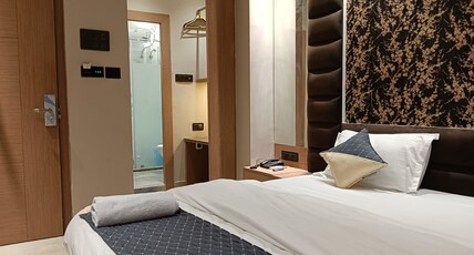 Nigam - The Bay Suites Room Type - City Standard Room