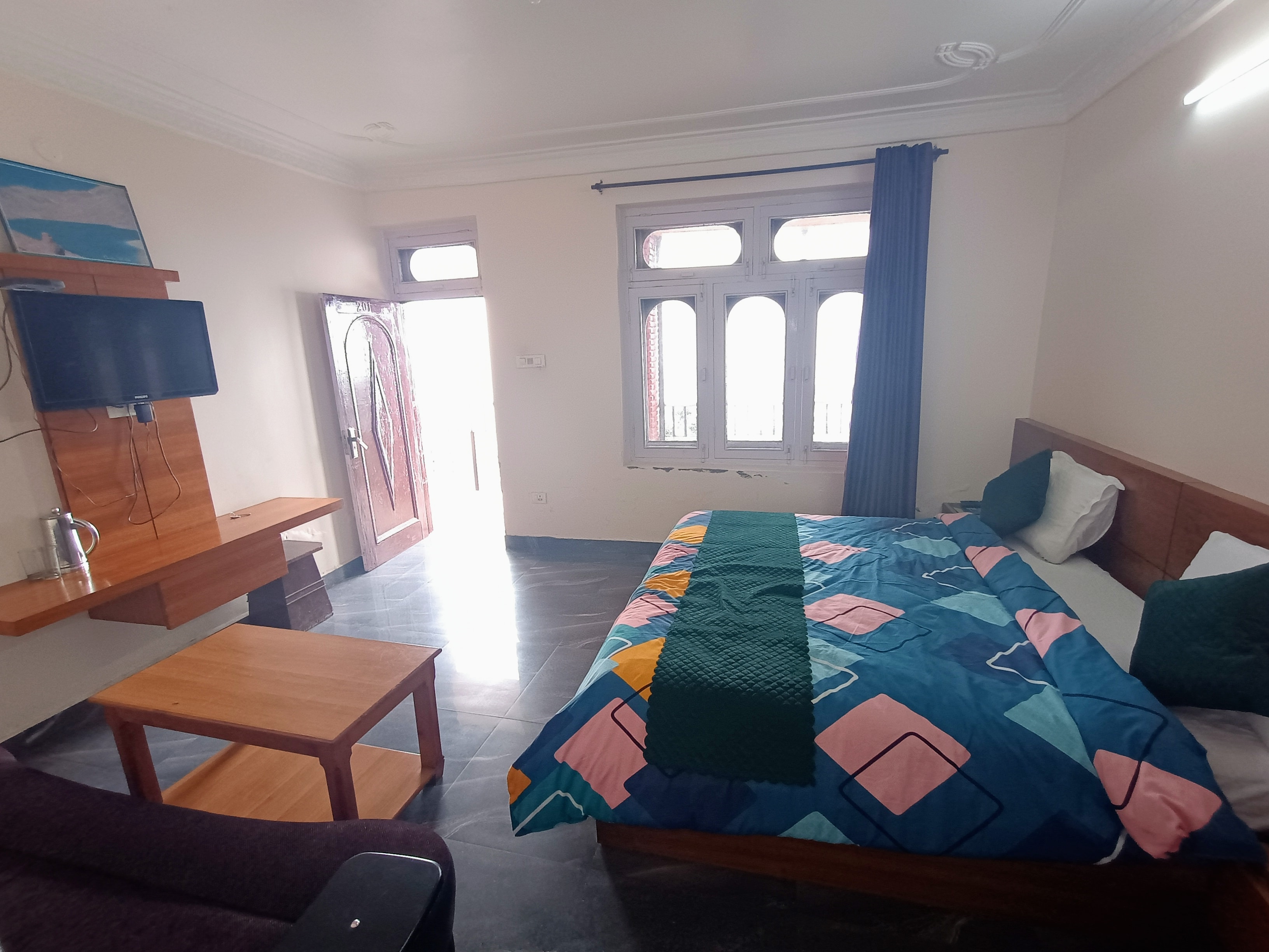 Hotel Monal - Tap to explore photos