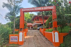 Kaithakkal Rooms and Cottage