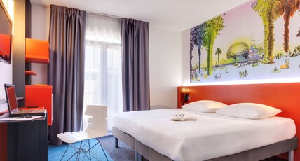 IBIS STYLES NANTES CENTRE GARE Room Type - Standard Room with a double bed