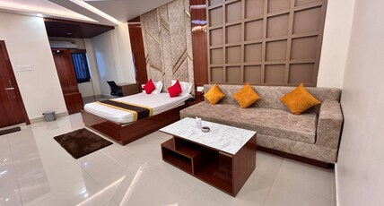 Hotel Debarshi Room Type - Royal Deluxe