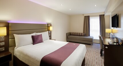 Premier Inn Stevenage Central Room Type - Double Room