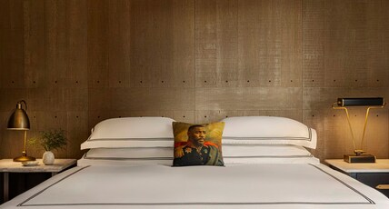 Kimpton Palladian Hotel, an IHG hotel Room Type - 1 King Premium Mobility Accessible Tub Roll In Shower