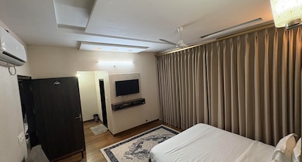 Temple view inn Room Type - Deluxe Room Temple view inn Room Type - Deluxe Room
