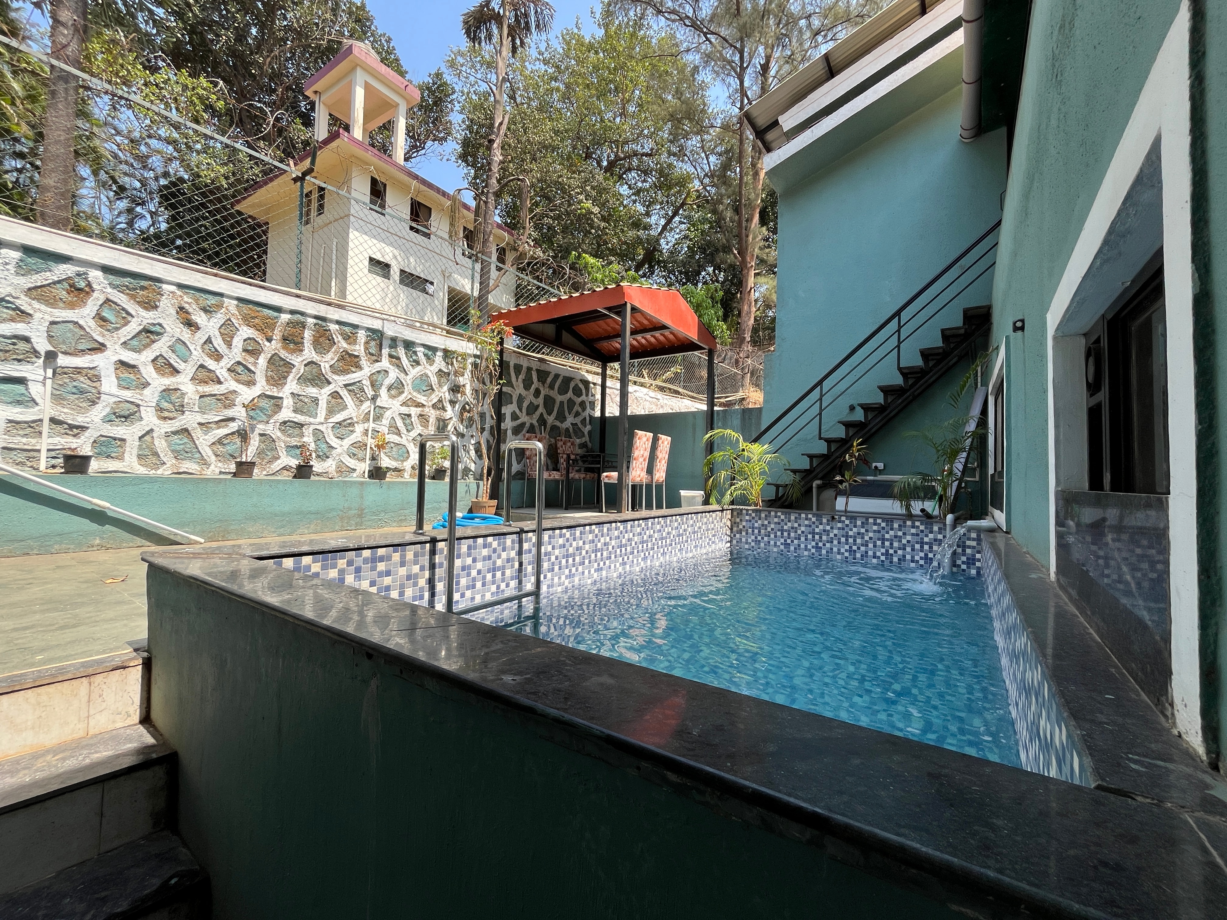 Snooze Villa 4BHK with Pvt Pool - Tap to explore photos