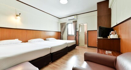 Nice Palace Hotel Bangkok Room Type - Standard Triple