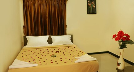 DAWOOD RESIDENCY Room Type - DELUXE NON AC