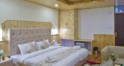 Hotel Himalayan River and Camps Room Type - Super Deluxe Room (River & Mountains View)
