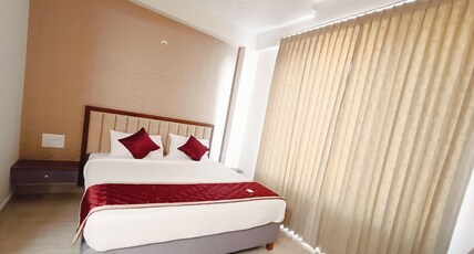 Chamundi Comforts New Room Type - Deluxe Double Room AC