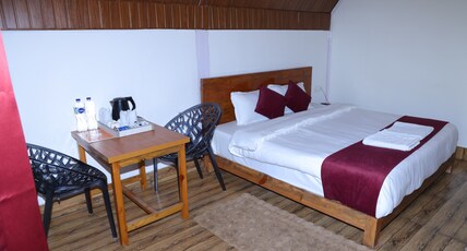 Blessings Resort Yamunotri Room Type - Luxury Cottage WIth BathTub