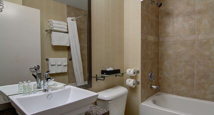 Best Western Plus Bowmanville Room Type - 2 Queen Beds, Non-Smoking, Microwave, Refrigerator, High Speed Internet Access, Full Breakfast Best Western Plus Bowmanville Room Type - 2 Queen Beds, Non-Smoking, Microwave, Refrigerator, High Speed Internet Access, Full Breakfast