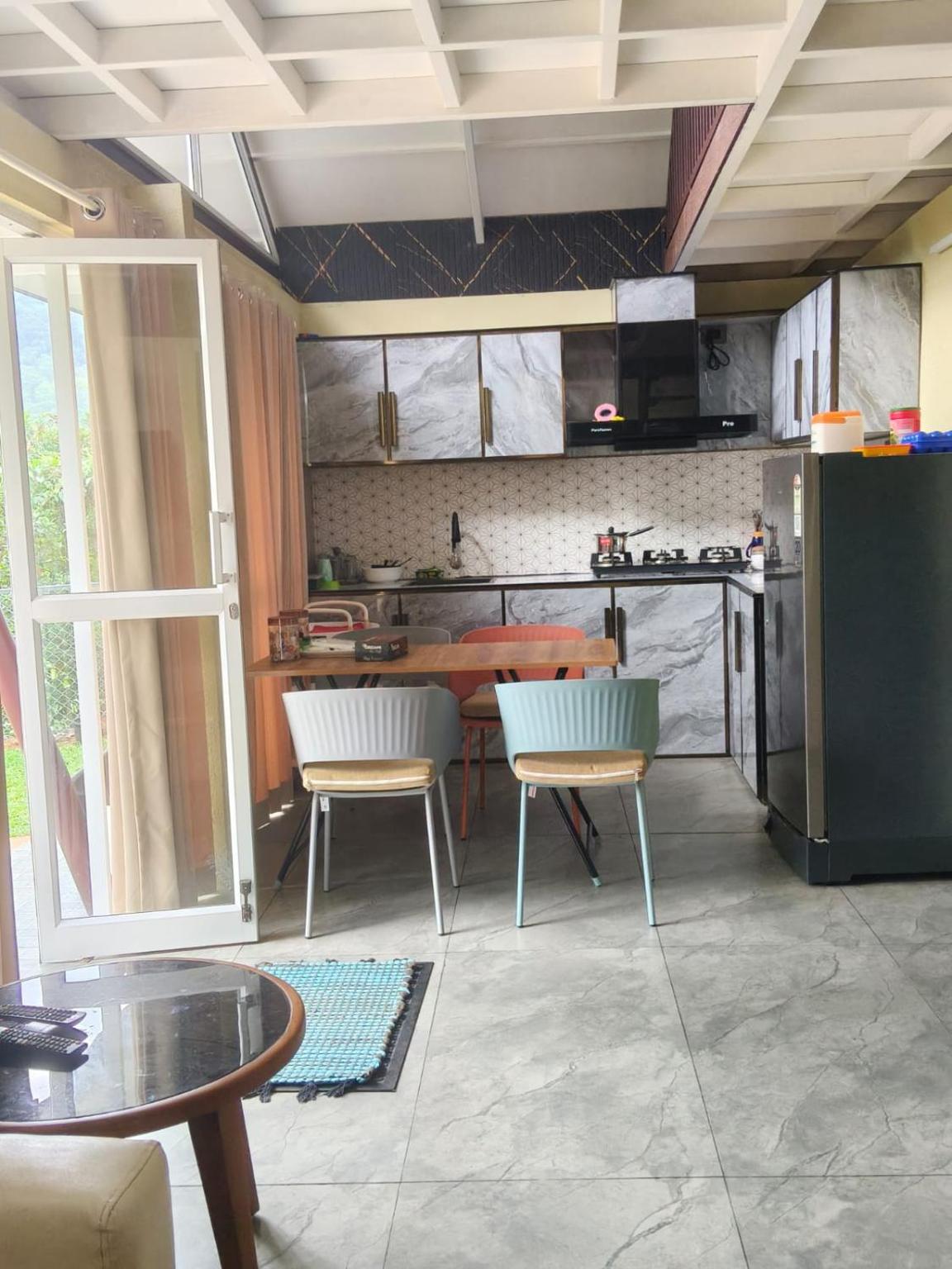 Mount Homestay - Tap to explore photos