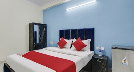 Hotel O Happy Stay Room Type - Classic