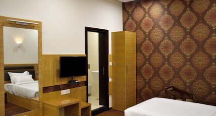 Hotel LAYA Room Type - EXECUTIVE ROOM