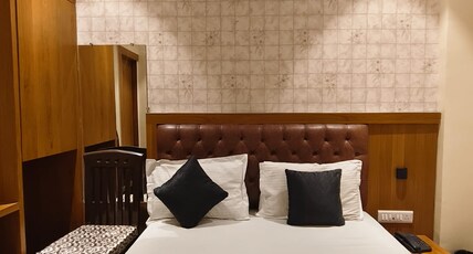 Ruby Lodging and Boarding Room Type - Deluxe AC Room
