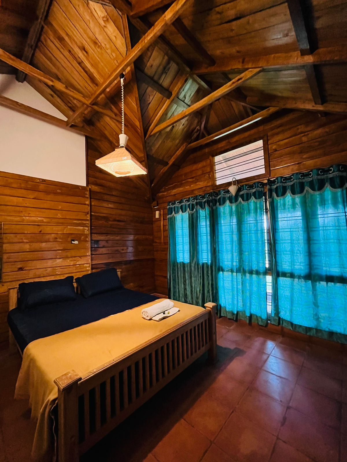 Cocoon Royale Wooden Villa - Tap to explore photos
