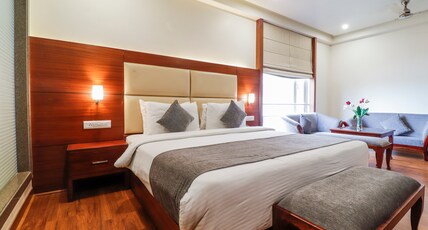 JAIPUR CENTRAL Room Type - Executive Room