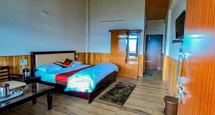 Oak Hill Resort Room Type - Deluxe Room Second Floor