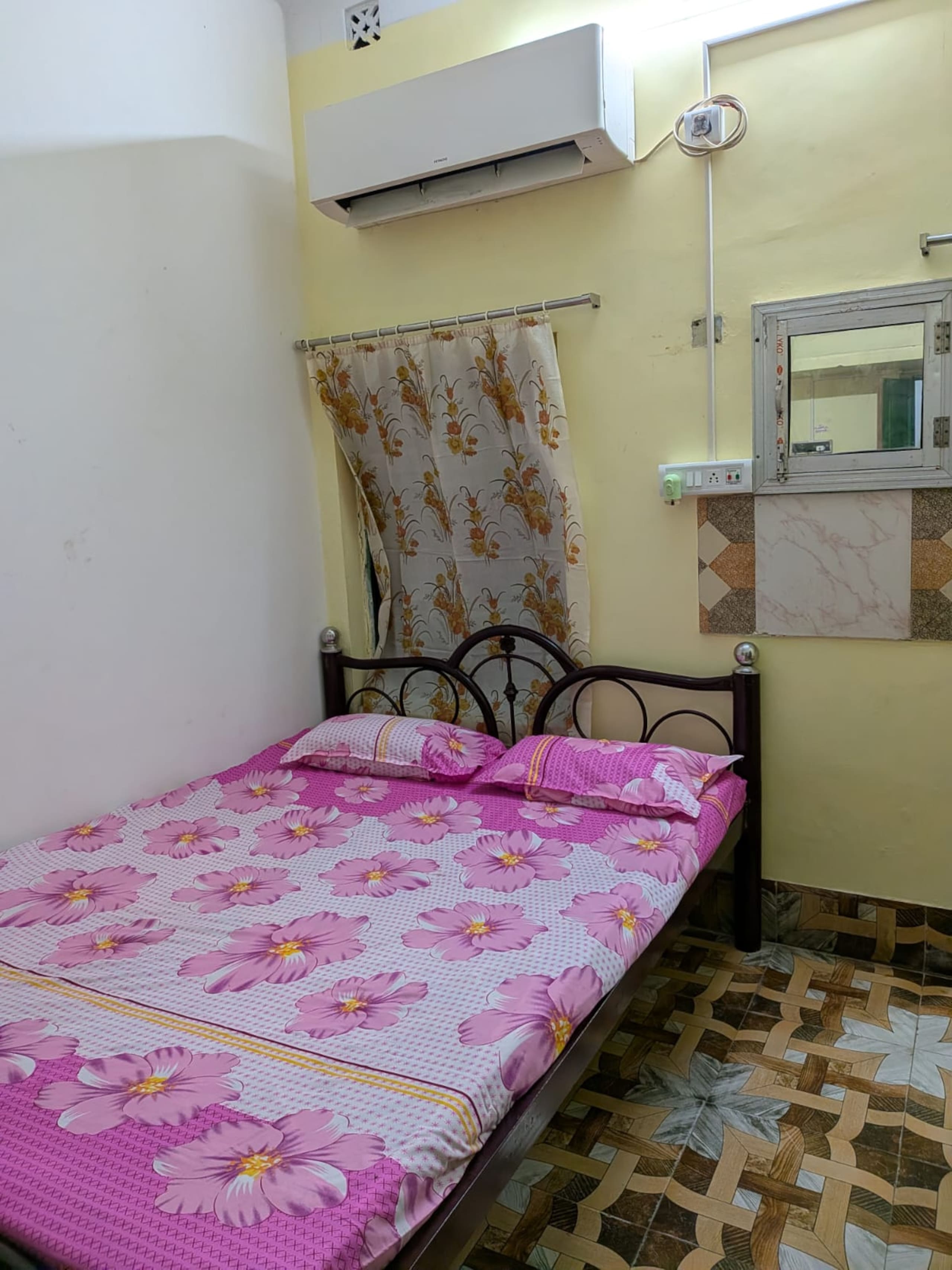 Joy Stays Budget Private 1BHK in Prime Location - Tap to explore photos