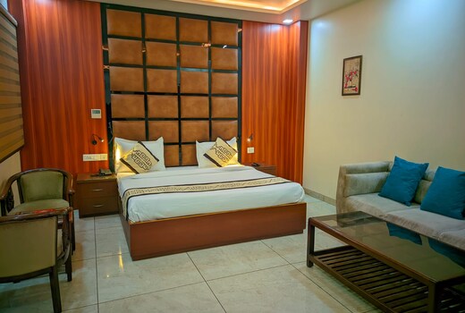Hotel Roselle Inn