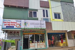 Food court Residency