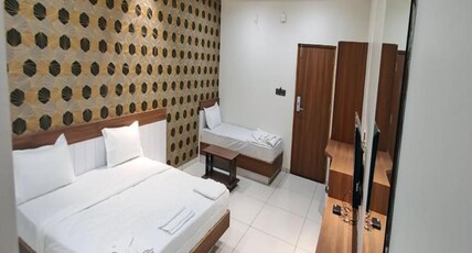 Vijaya Palace Resort Room Type - Triple Bed AC with Balcony