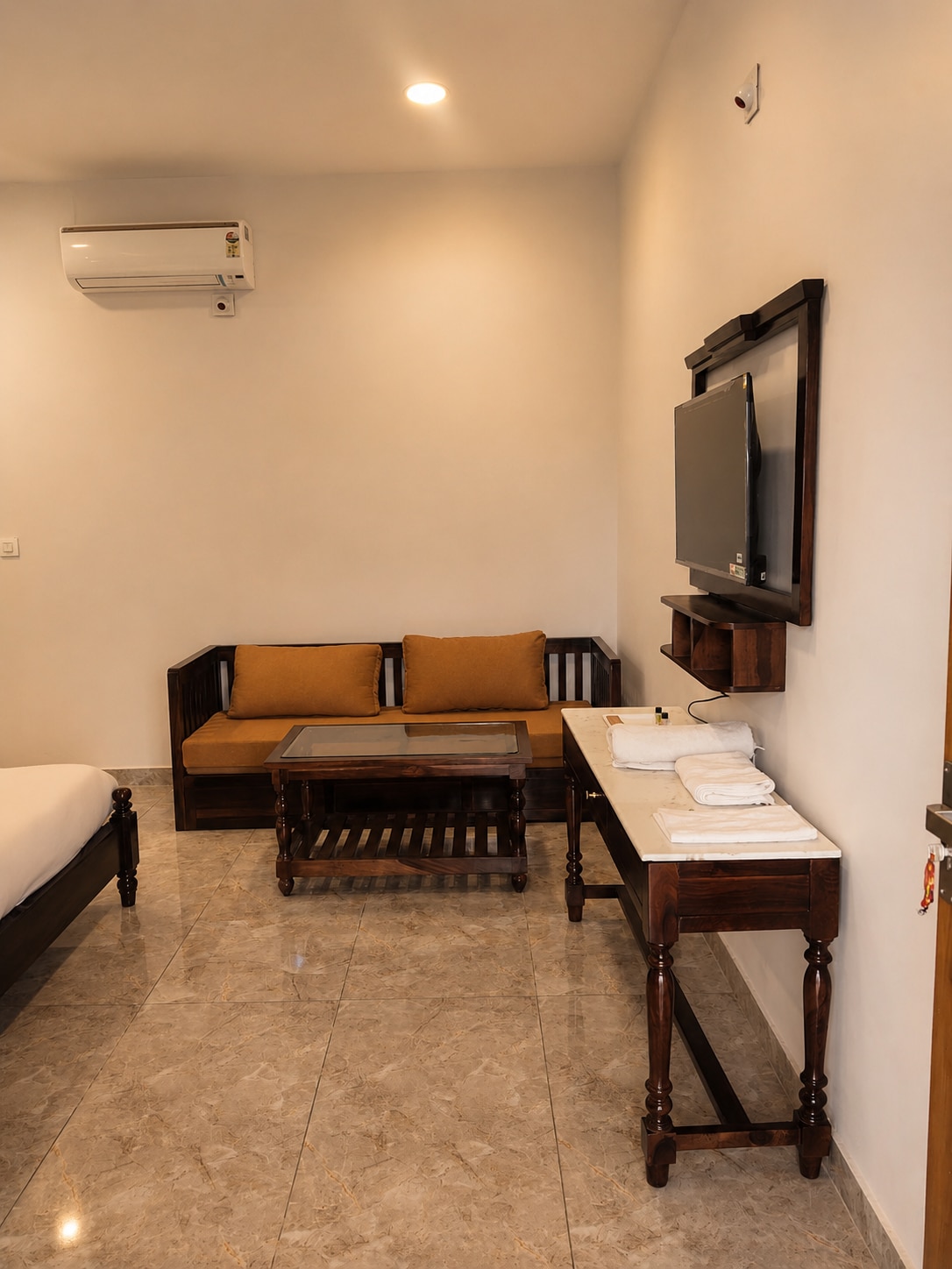 Casa Aura Resort Mount Abu - Tap to explore photos