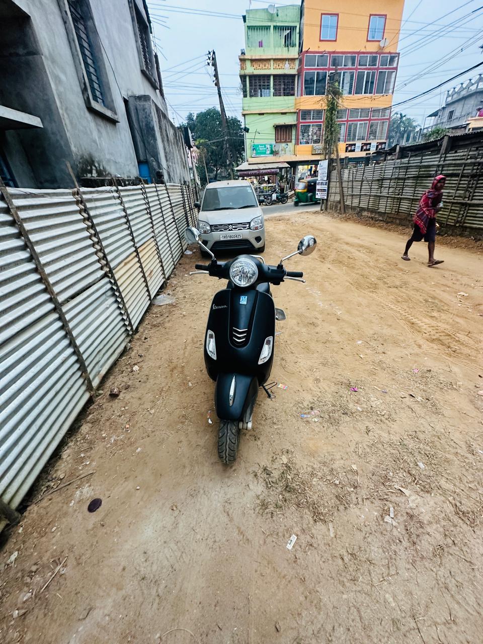 Hotel Royal Hub - Tap to explore photos