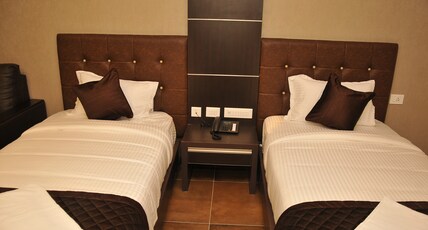 Hotel Ruby Palace Room Type - Deluxe Double Room