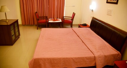 Surkhab Tourist Resort Room Type - Deluxe Room