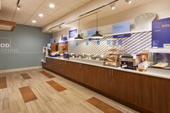 Holiday Inn Express & Suites ORLANDO INTERNATIONAL AIRPORT