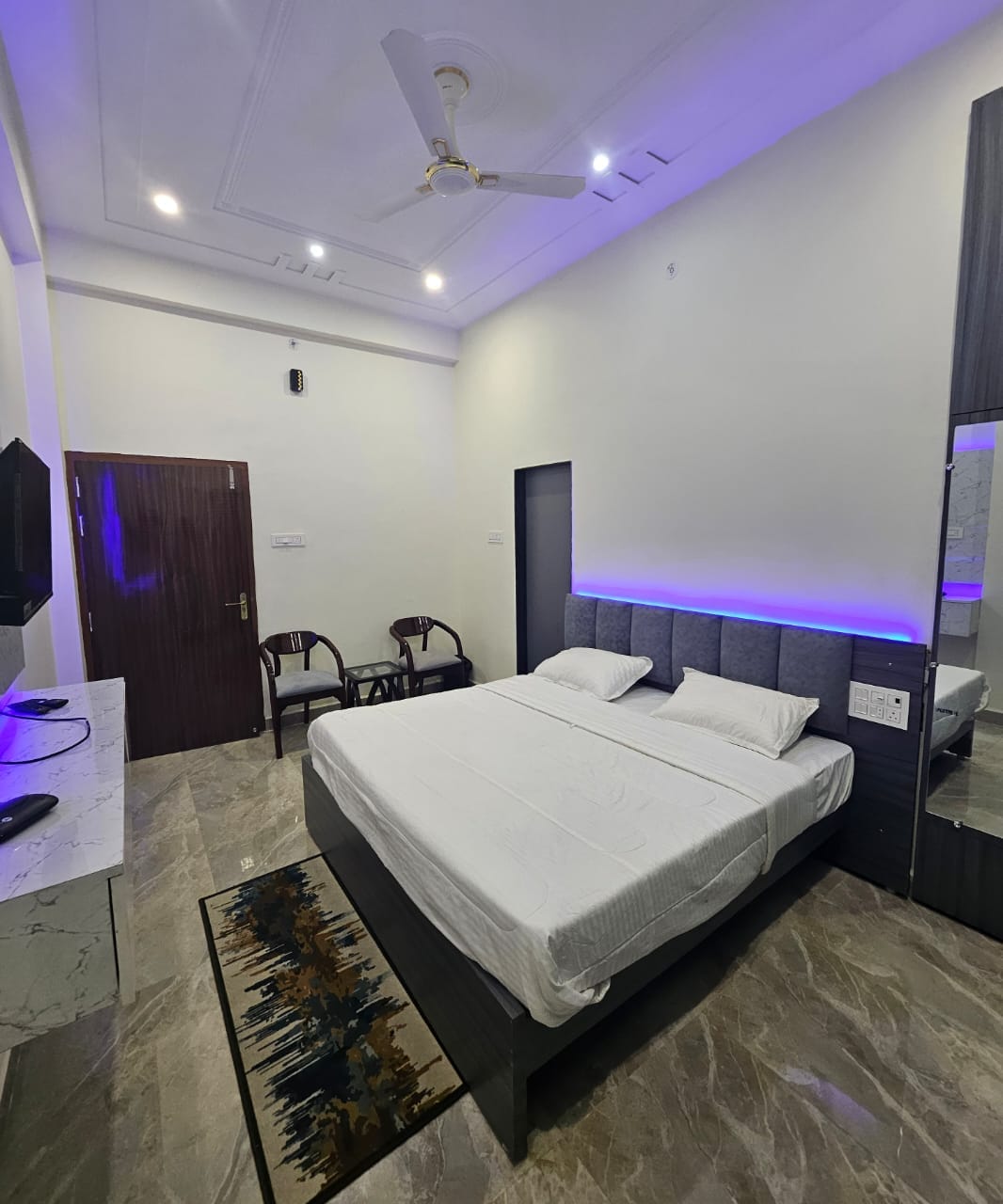 Raghupati Raghav Raja Ram INN - Tap to explore photos