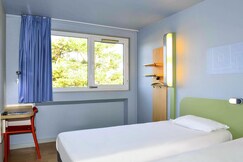 ibis budget Bordeaux Le Lac