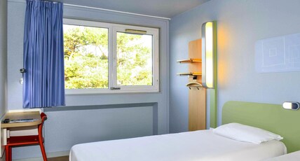 ibis budget Bordeaux Le Lac Room Type - TWIN - Room with twin beds
