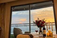 Luxurious Studio 37 FL Halfday Stay Supernova