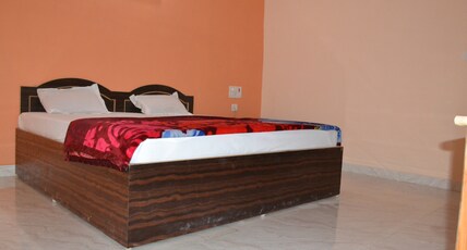 Hotel Maurya Vihar Room Type - Deluxe room