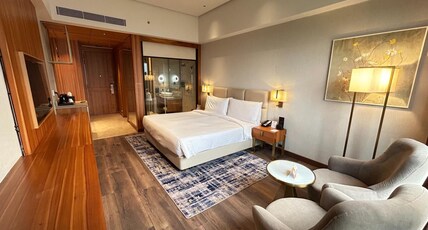 Noura Chandigarh - The Green Escape Room Type - Executive Room with Riverside View