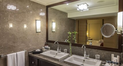 Doubletree by Hilton Avanos - Cappadocia Room Type - KING ONE BEDROOM SUITE