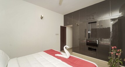 Villa8485 Airways Homestay Room Type - Premium Rooms