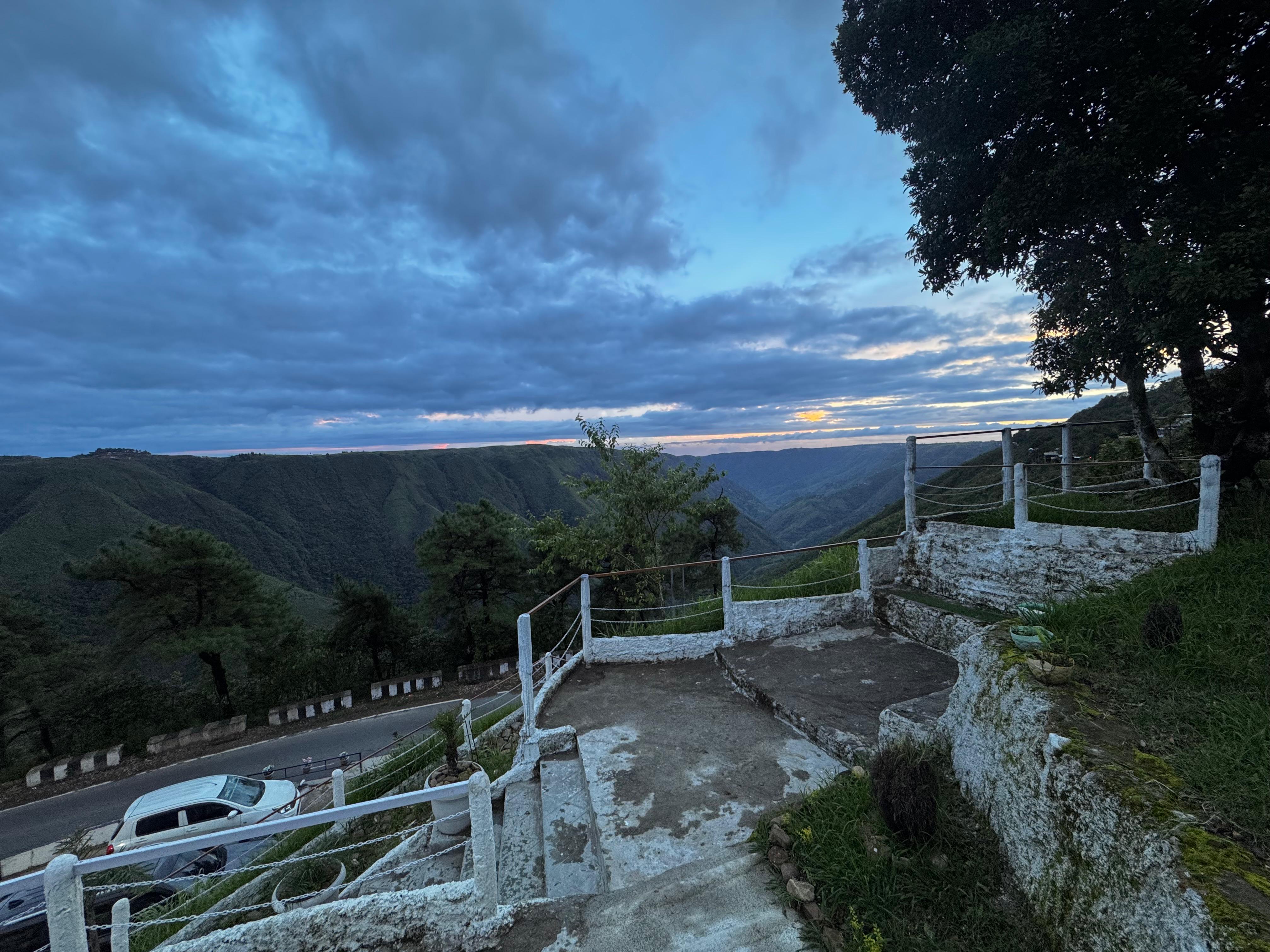 Meili Resort - Tap to explore photos