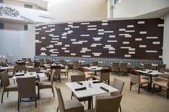 Holiday Inn Orlando International Airport