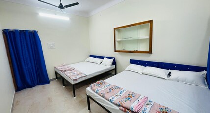 Jauhari Stay Room Type - Bedroom 1