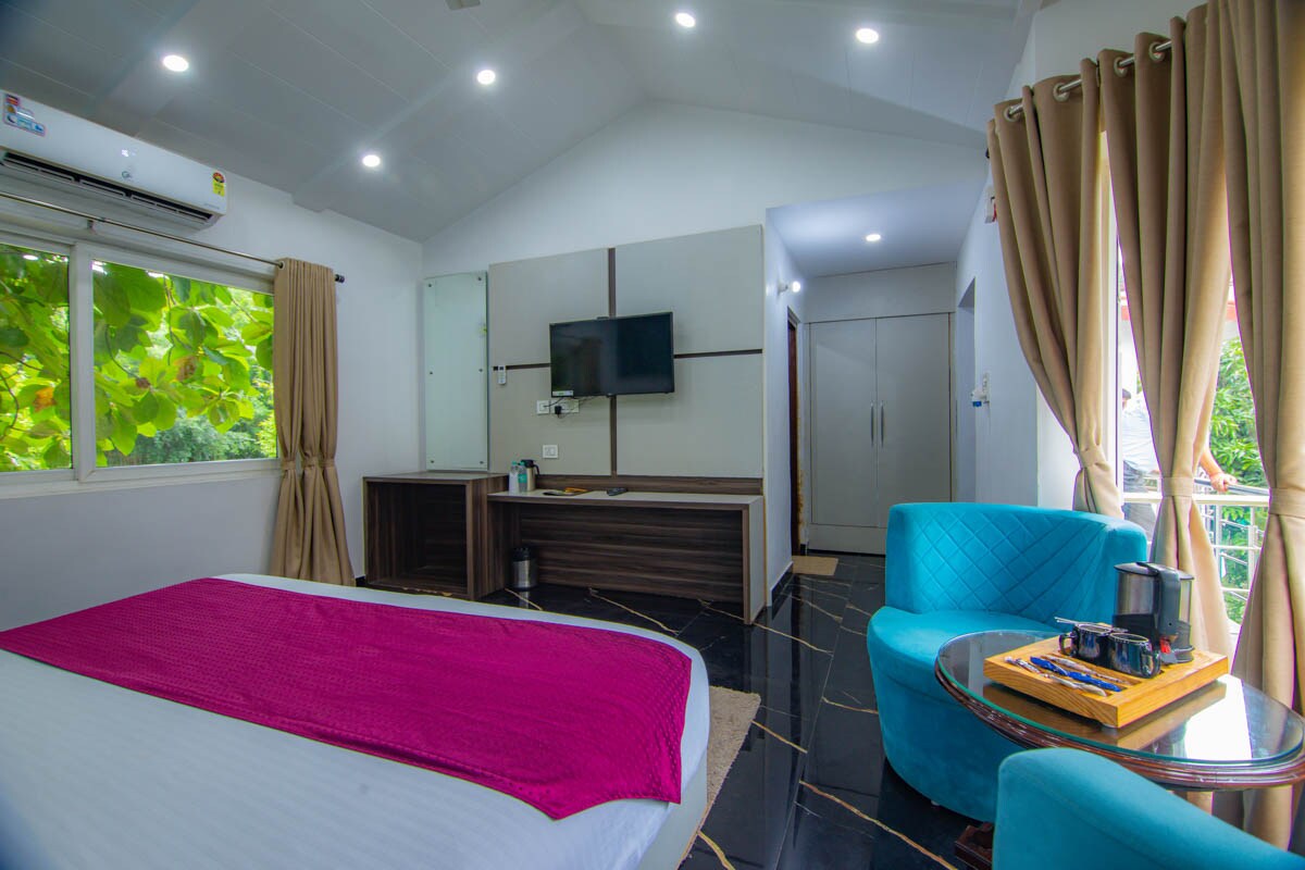 Corbett Treff Resort Dhikuli - Tap to explore photos