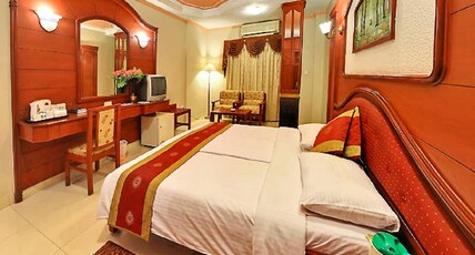 Hotel Gnanam Room Type - Mini Suite Room