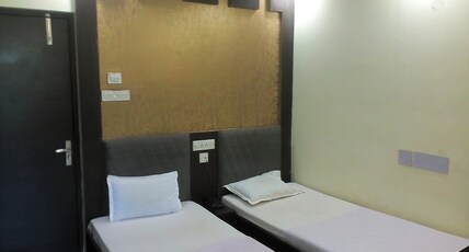Hotel Prateek Room Type - Ac Executive Room