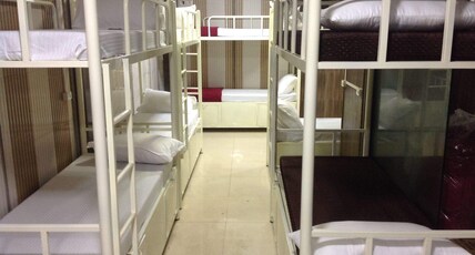 Kurla Dormitory Room Type - Male Dorm | 1 Bed in Male Dorm with Shared Bathroom