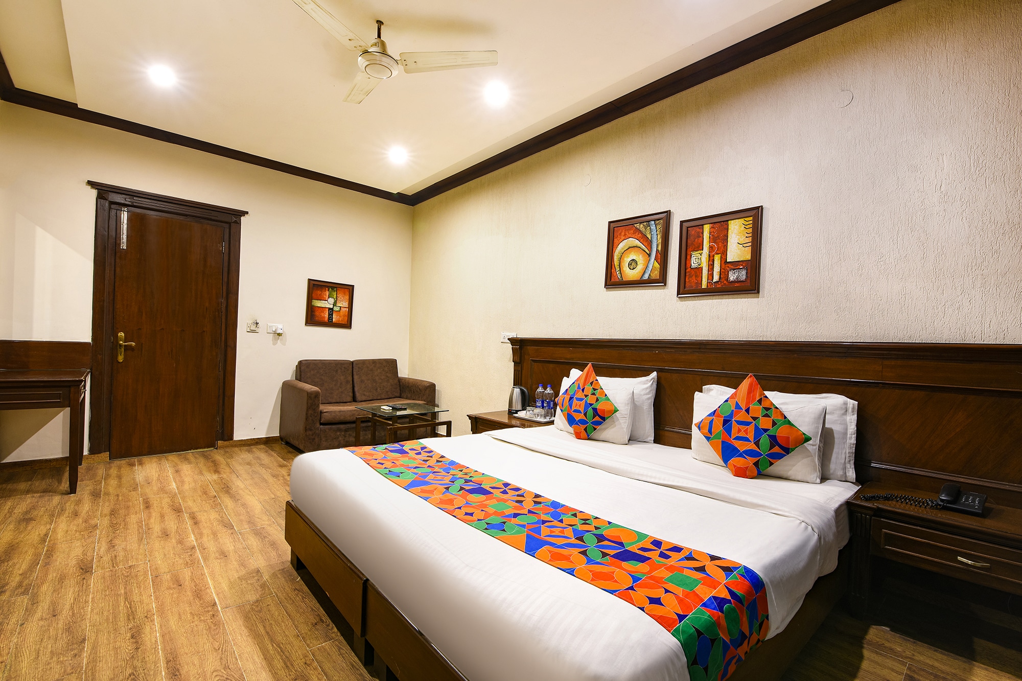 FabHotel Siris 18 - Aravali Biodiversity Park - Tap to explore photos