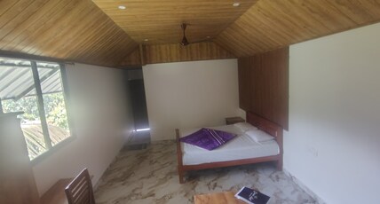 GREEN LEAF HOMESTAY MUNNAR Room Type - Bedroom 4